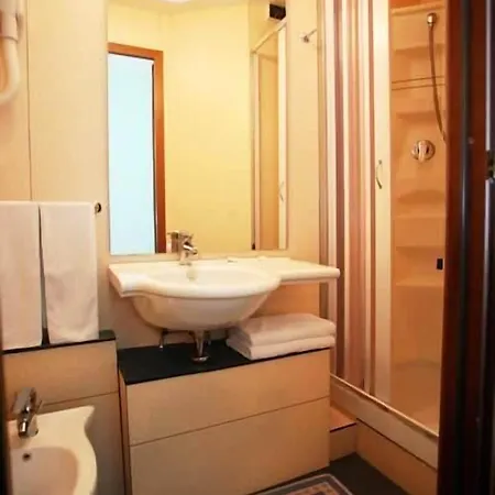 Bernheof * ג'נובה